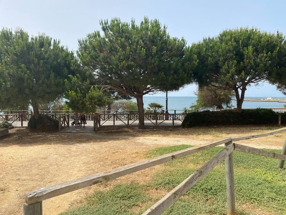 Apartamento A Unos Pasos De La Playa روتا المظهر الخارجي الصورة