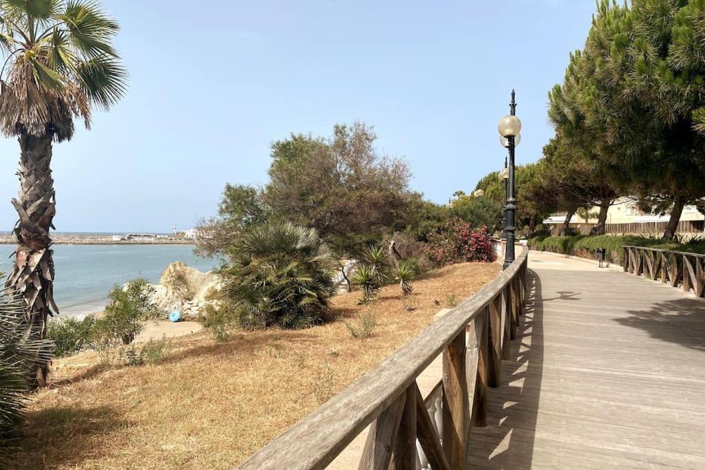 Apartamento A Unos Pasos De La Playa روتا المظهر الخارجي الصورة